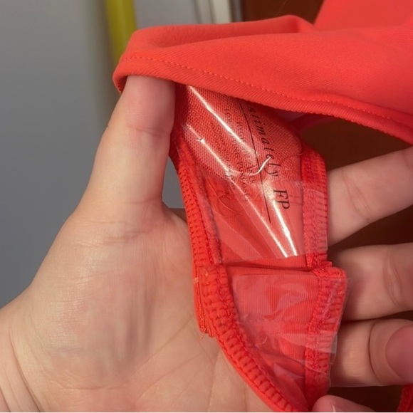 NWT Free People Plunge Neck Poinsetta Red Body Suit - Picture 5 of 7